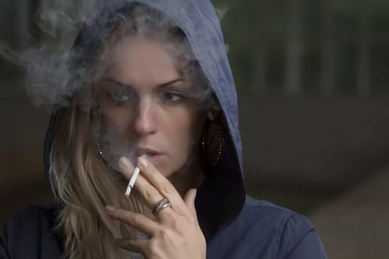 Daniella Magnétiseur à Evian les Bains, proche de Thonon les Bains et l'Arrêt de la Cigarette, Allinges, Daniella